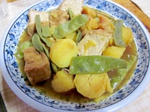 じゃが芋、厚揚げ、モロッコインゲンの麺つゆ煮